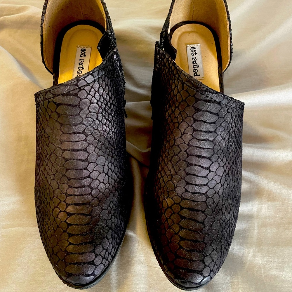 Not Rated Black Shoes